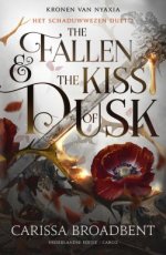 9789403136387 Broadbent, Carissa - The Fallen and the Kiss of Dusk